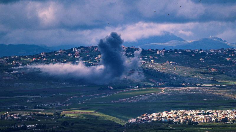 الطيران الحربي الإسرائيلي يشن غارتين على جنوب لبنان - رويترز