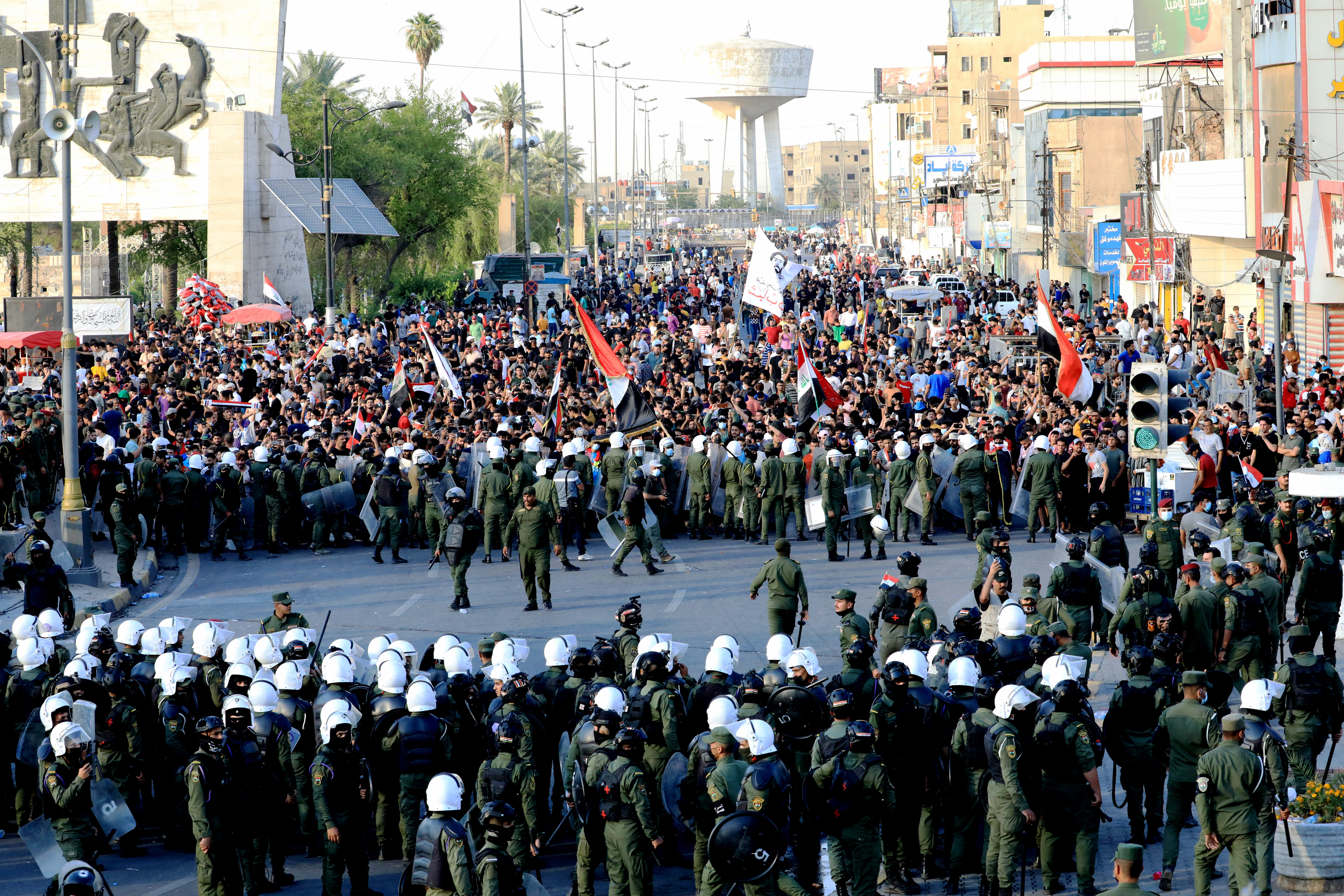 تظاهرة ساحة التحرير في بغداد