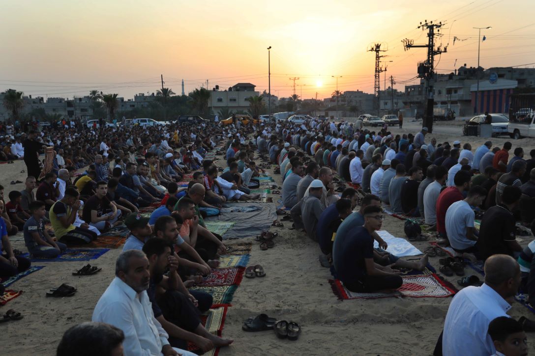 صلاة العيد في خان يونس بغزة