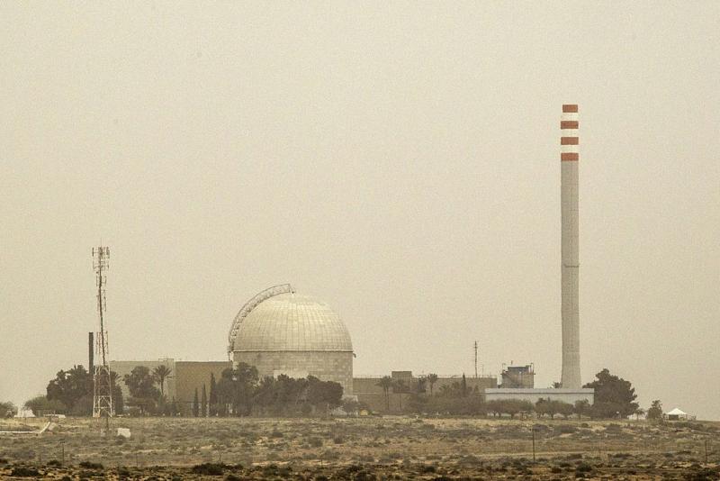 سر إسرائيل النووي.. ما قصة مفاعل ديمونا وهل يتكرر سيناريو تشيرنوبيل؟ GettyImages-477855613