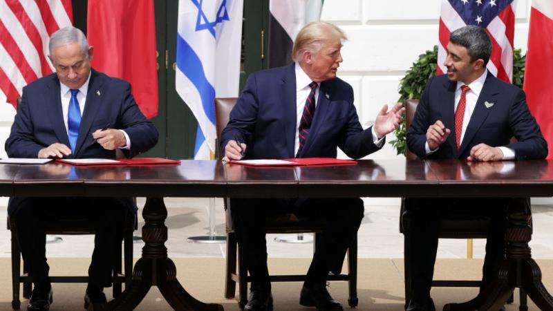 تُعد الإمارات أول دولة خليجية وثالث دولة عربية توقع اتفاق تطبيع للعلاقات مع الدولة العبرية
