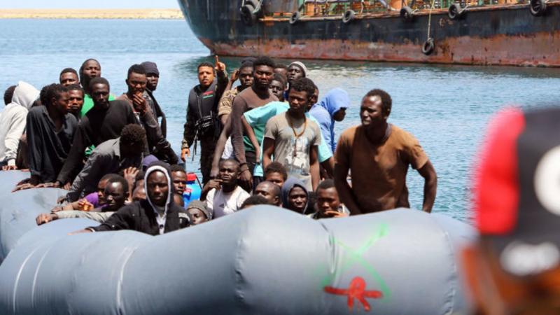 مهاجرون غير شرعيين في ميناء فرنسي