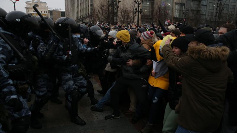تظاهرات حاشدة دعماً لنافالني في روسيا