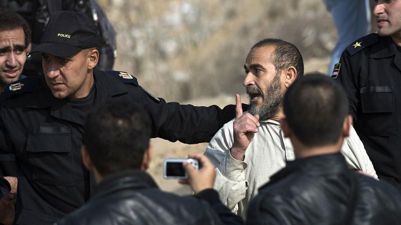 السلطات المصرية تقول إن جميع السجناء لديها على ذمة قضايا جنائية