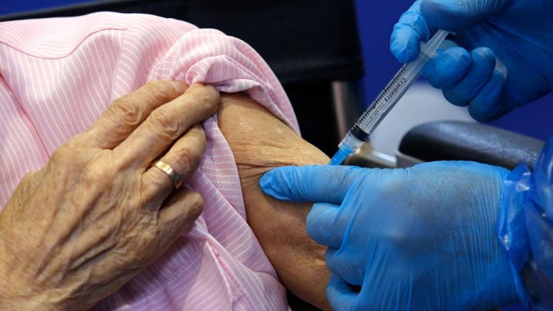 بينهم الجزائر وغزة... كوفاكس تكشف الدول الأولى التي ستتلقى اللقاحات ضد كورونا