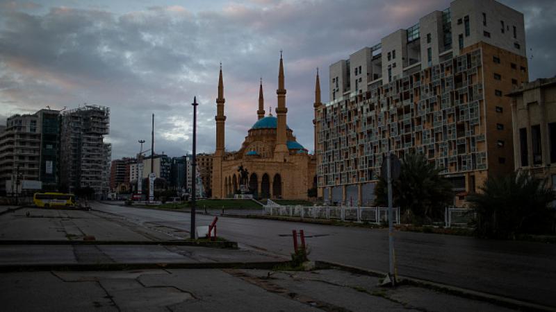العاصمة اللبنانية بيروت تشهد ظاهرة سرقة أغطية الصرف الصحي