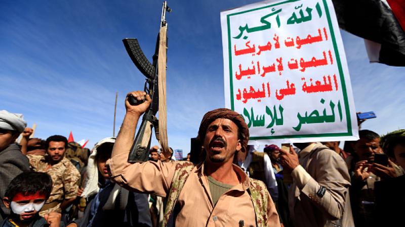 الولايات المتحدة تشطب الثلاثاء الحوثيين عن قائمتها للإرهاب لأسباب إنسانية