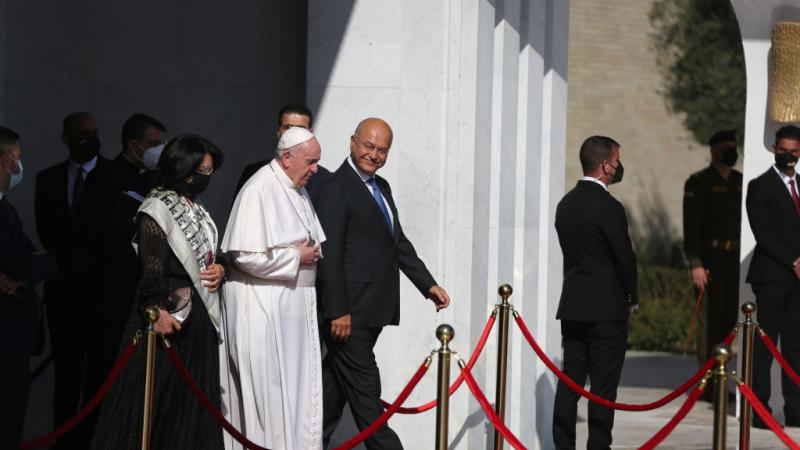 لفت البابا إلى انه شعر بأن من الضروري أن يزور العراق