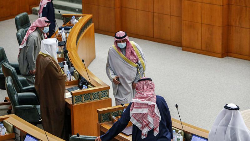 مجلس الأمة الكويتي يبحث قانون عفو والحكومة تؤدي اليمين أمامه