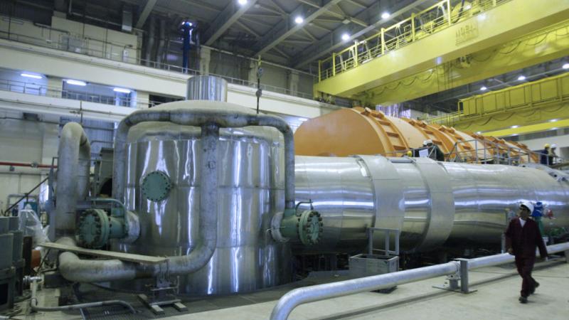 أعلنت ايران أنها بدأت تخصيب اليورانيوم بنسبة 60 في المئة في مفاعل نطنز. 