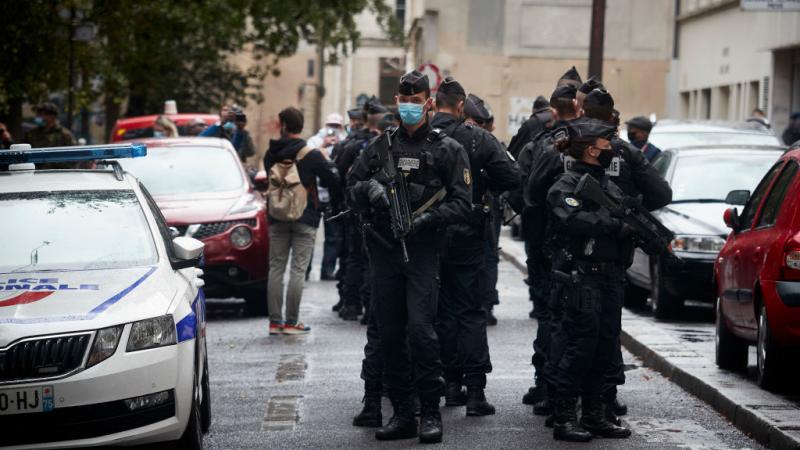قال مصدر بالشرطة أنّ الشاب التونسي دخل فرنسا بطريقة قانونية