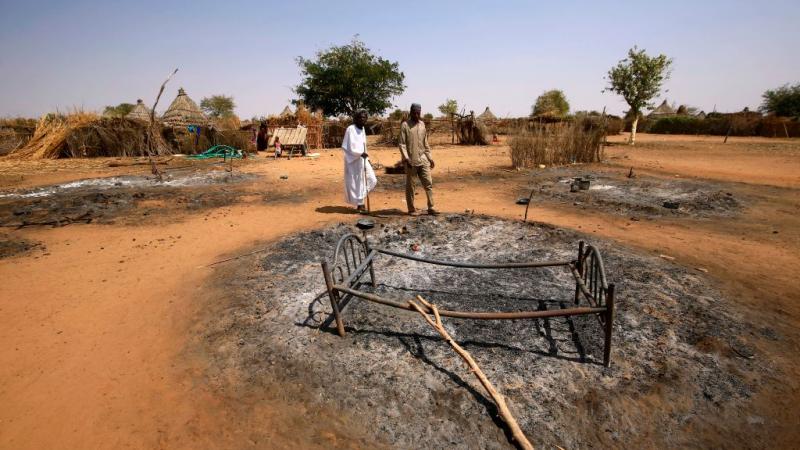 تشهد مناطق عديدة في دارفور اقتتالاً دمويًا بين فترة وأخرى
