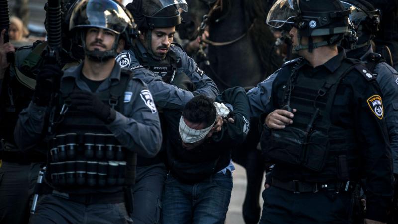 الجيش الإسرائيلي يشن حملة اعتقالات بحق قياديي حماس لمنعهم من الترشح في الانتخابات