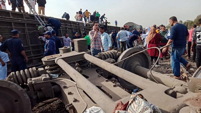 تُعد حوادث القطارات ظاهرة قديمة جديدة في مصر