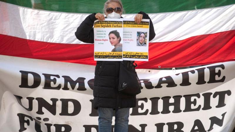 تظاهرة للمعارضة الايرانية خلال محادثات فيينا.