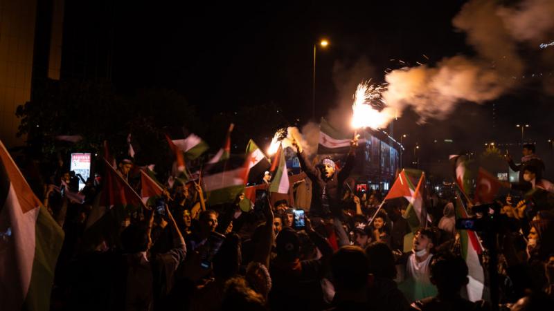 مظاهرة مناهضة للاحتلال أمام القنصلية الإسرائيلية في اسطنبول