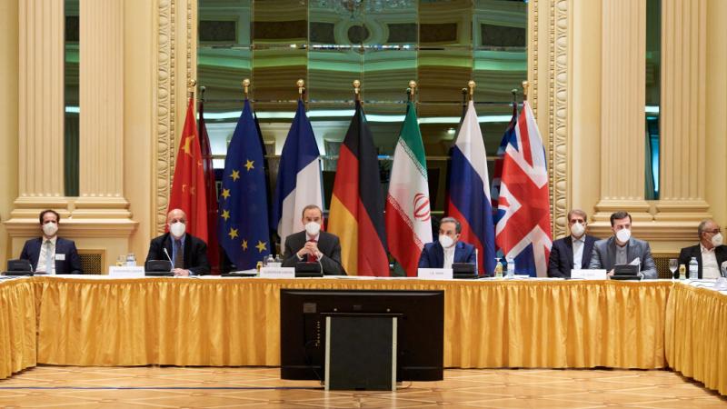 اجتماع لبحث الملف النووي الإيراني في فندق غراند أوتيل بالنمسا في 6 أبريل