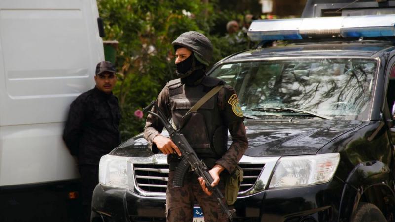 عنصر من الشرطة المصرية (أرشيف - غيتي)