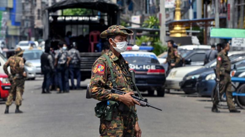 نفّذت المجموعة العسكرية الحاكمة في ميانمار حملة قمع دامية طاولت الاحتجاجات الرافضة لانقلاب فبراير (غيتي)
