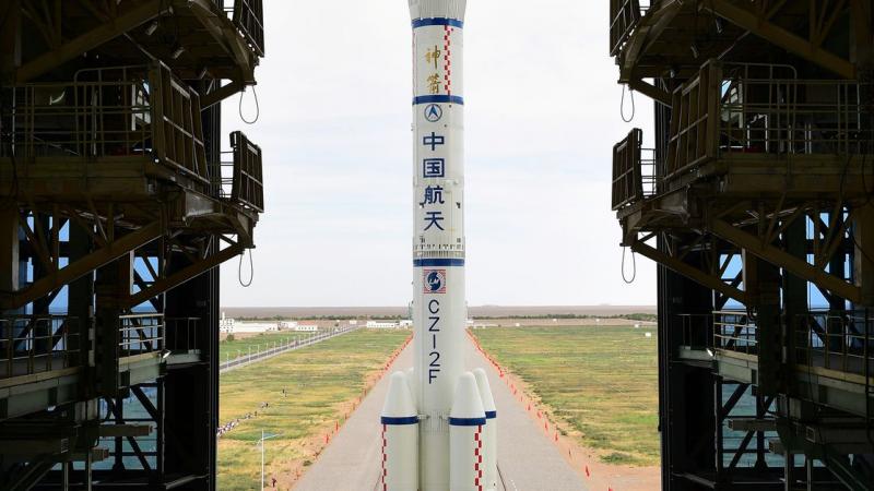 "السفينة الإلهية"أول رحلة فضاء بشرية للصين منذ عام 2016 (تويتر)