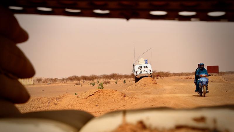 استهدفت سيارة مفخخة قاعدة مؤقتة شيدتها قوات حفظ السلام في مالي (تويتر)