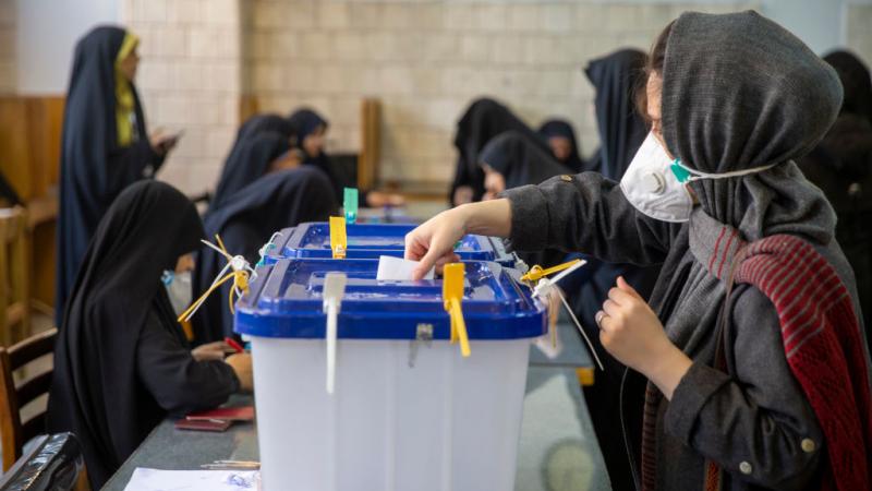 الإيرانيون على موعد مع استحقاق سياسي كبير خلال أيام مقبلة