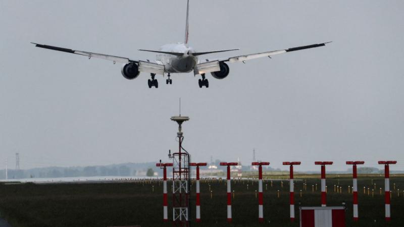 قال "المجلس الدولي للمطارات في أوروبا": إن حركة المسافرين لن تعود إلى المستوى المسجّل عام 2019 إلا عام 2025 (غيتي)