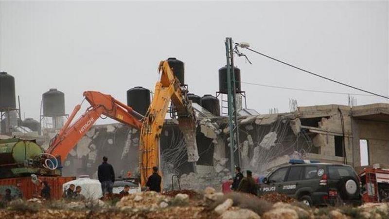 تواصل السلطات الإسرائيلية سياسة هدم منازل المواطنين الفلسطينيين