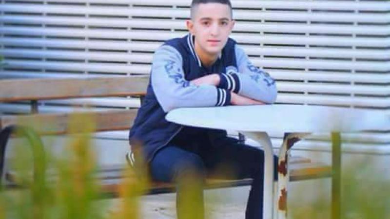 يبلغ الأسير مؤيد الخطيب 21 عامًا من العمر وهو معتقل منذ نهاية أكتوبر الماضي (تويتر- حساب المركز الفلسطيني للإعلام)