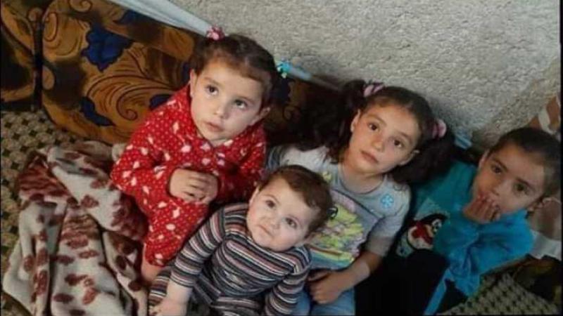 لم تقو آية على فراق شقيقاتها إيمان وخديجة وتسنيم فانضمت إليهن بعد أيام على رحيلهن (تويتر- الدفاع المدني السوري)