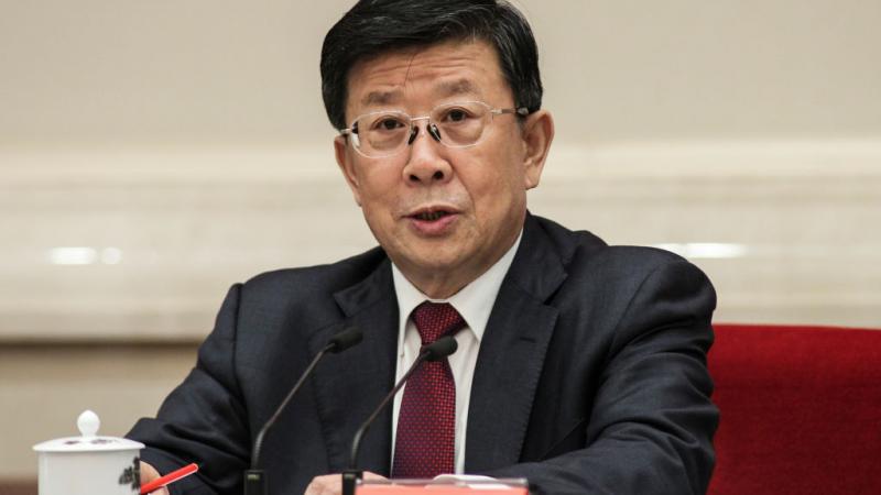 دعا وزير الأمن الصيني تشاو كيجي باكستان إلى "تعزيز أمن" الصينيين في البلاد 