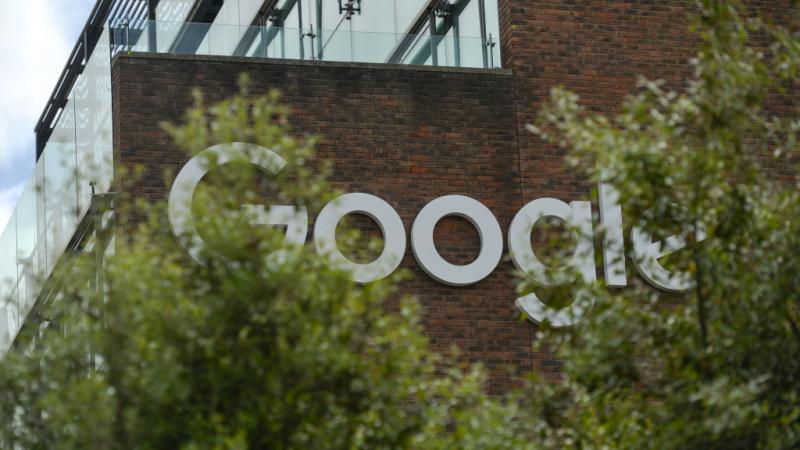 رفضت غوغل الاتهامات الواردة في الدعوى على اعتبار أن "لا أساس لها"