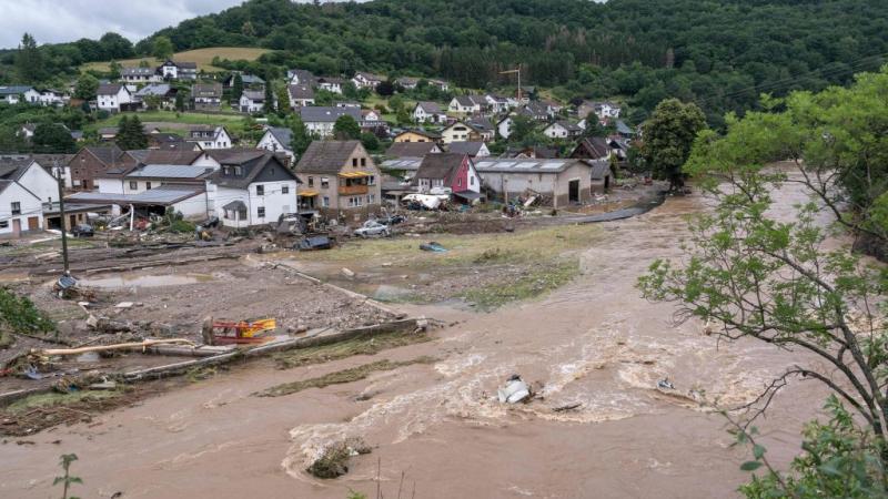دمرت الفيضانات منازل في منطقة شولد غرب ألمانيا