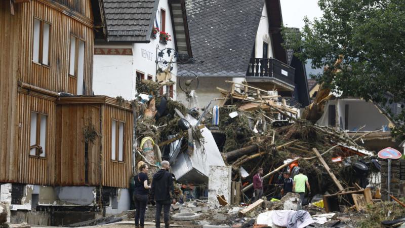 ارتفع عدد ضحايا الفيضانات الكارثية في قارة أوروبا إلى أكثر من 150 قتيلًا معظمهم في ألمانيا