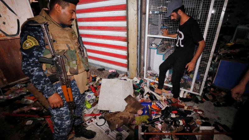 بلغت الحصيلة النهائية للتفجير الانتحاري في مدينة الصدر شرقي بغداد، والذي تبنّاه تنظيم "الدولة"، 30 قتيلًا و50 جريحًا (غيتي)