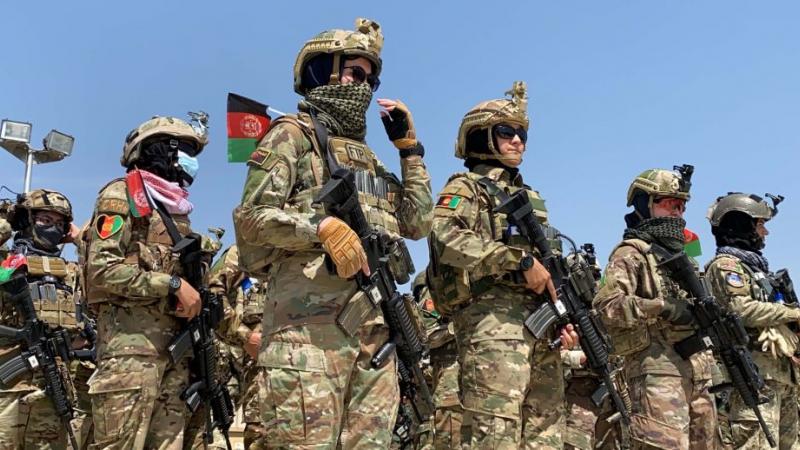 قد تواجه الحكومة الأفغانية أزمة وجودية في مقابل قوة طالبان (غيتي)