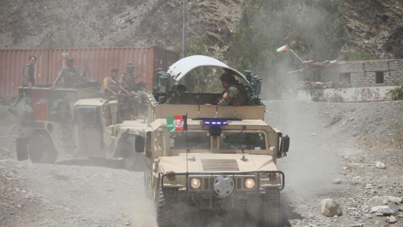 تشتعل جبهات القتال بين الجيش الأفغاني وحركة طالبان من جديد (غيتي)