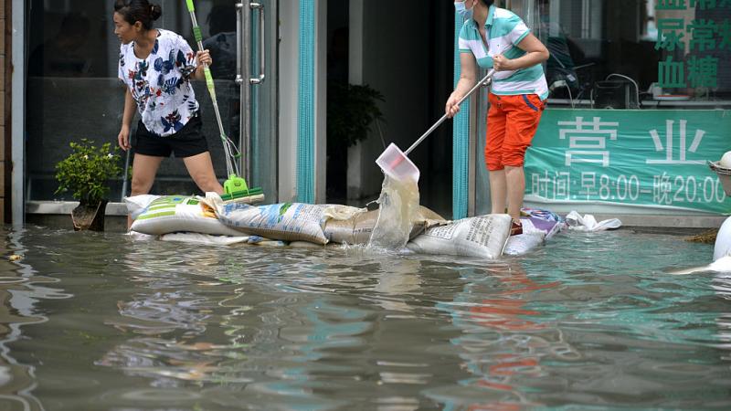 لفتت أميركا إلى أن الصحافيين تعرضوا لمضايقات خلال تغطية الفيضانات (غيتي)