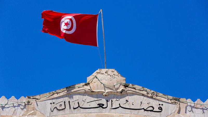 تأتي هذه التطورات على وقع الأزمة الاستثنائية التي تشهدها تونس منذ بداية الأسبوع