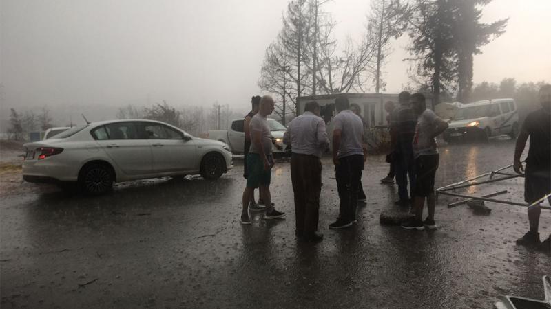 احتفى الأهالي في منطقة "قلملر" التابعة لقضاء "مانافغات" بالأمطار 