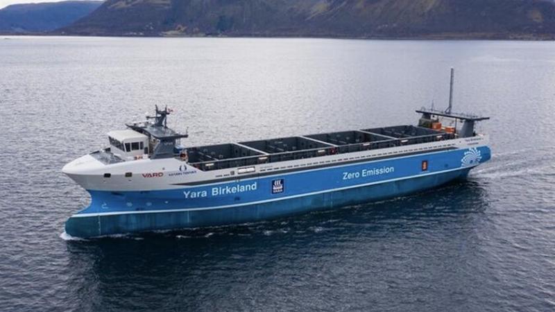 سفينة الحاويات النرويجية "يارا بيركلاند" (تويتر)