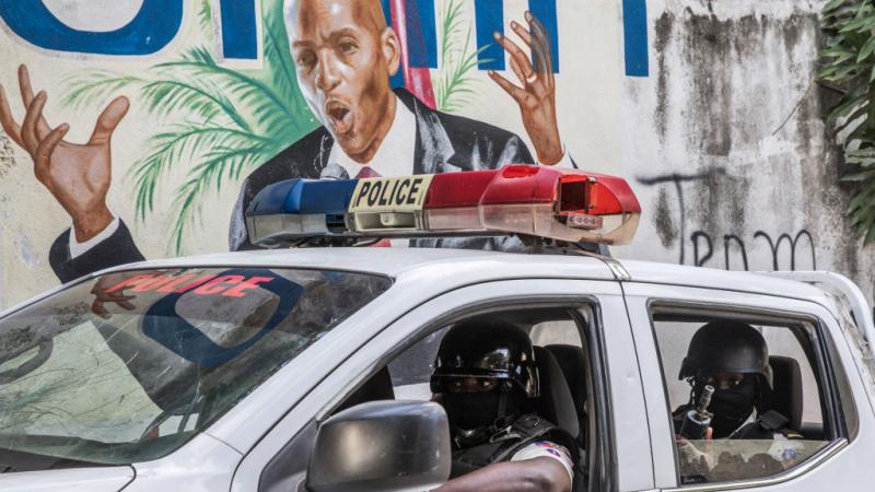 دعت هايتي إلى تشكيل "لجنة تحقيق دولية" فضلًا عن محكمة خاصّة لمحاكمة المشتبه بهم (غيتي)