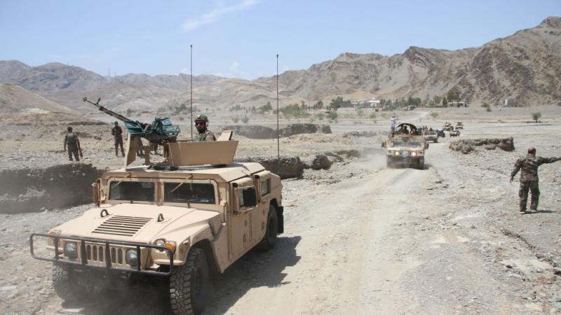 تدهور الوضع الأمني في أفغانستان بالتزامن مع إحكام طالبان قبضتها على المدن