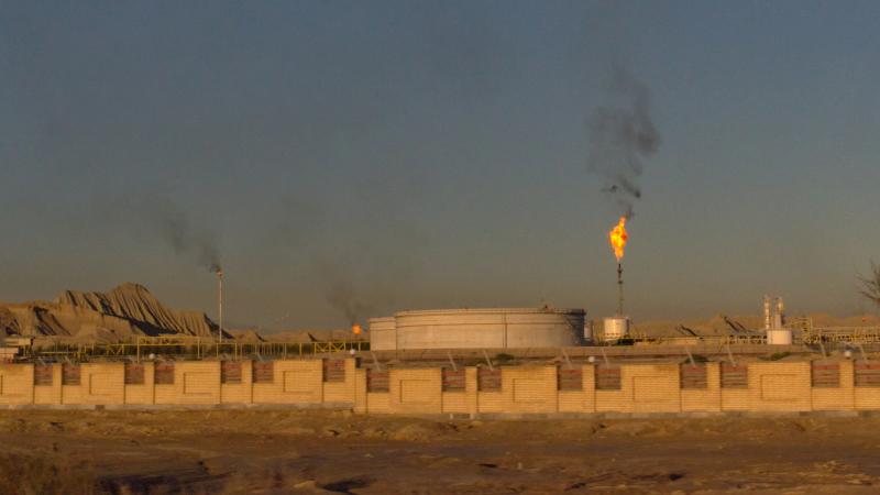 استيراد الكهرباء والغاز من إيران