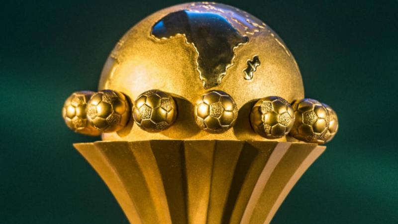 جرى سحب قرعة بطولة كأس الأمم الإفريقية 2021، اليوم الثلاثاء، في قصر المؤتمرات في العاصمة الكاميرونية ياوندي (تويتر)