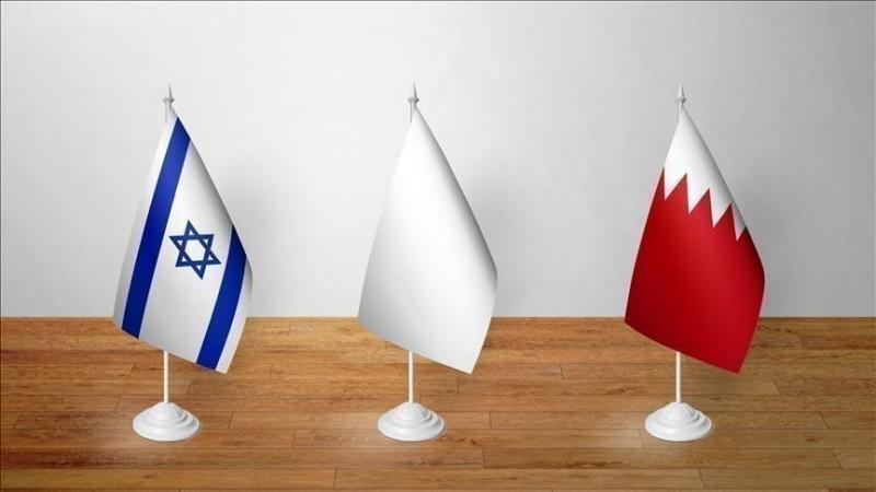 سيفتتح وزير الخارجية الإسرائيلي سفارة بلاده في المنامة والتوقيع على اتفاقيات بين البلدين (الأناضول)
