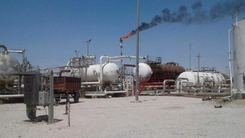 يعتمد العراق على إيران التي تزوده بثلث احتياجاته من الغاز والكهرباء بكلفة عالية (تويتر)