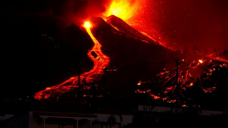 لم يسفر ثوران البركان حتى الآن عن إصابات خطيرة أو وفيات
