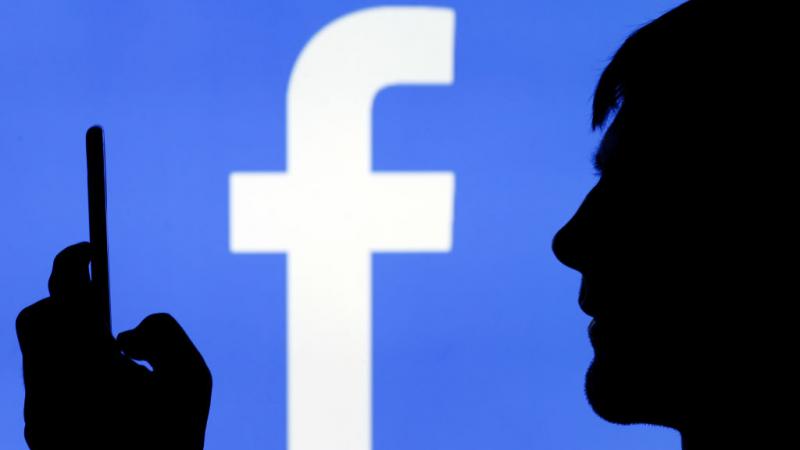تعرّض فيسبوك أخيرًا لضغط كبير بعد عطل تقني أوقف خدماته لساعات