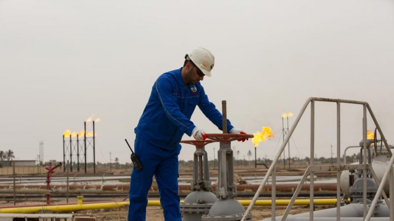 يبلغ إنتاج العراق حاليا نحو 2.7 مليار قدم مكعب من الغاز (غيتي)